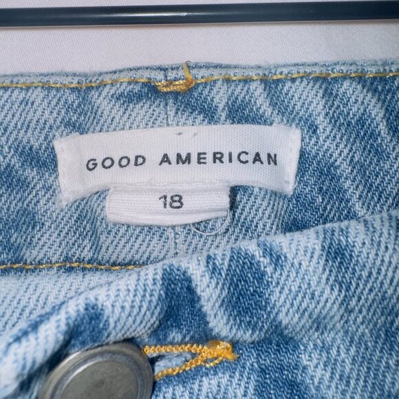 Good American Good Boy Side Slit Jeans in Indigo118 women's size 18 - Picture 2 of 6